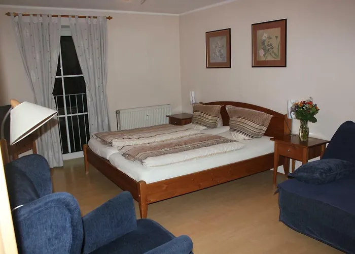 Goldbach 2. Stock Apartment *